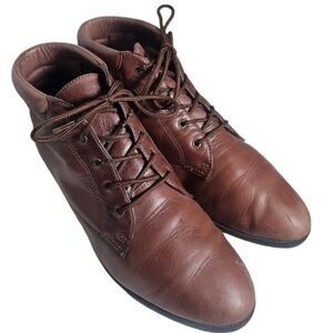 Elegant Brown Ankle Boots for Women